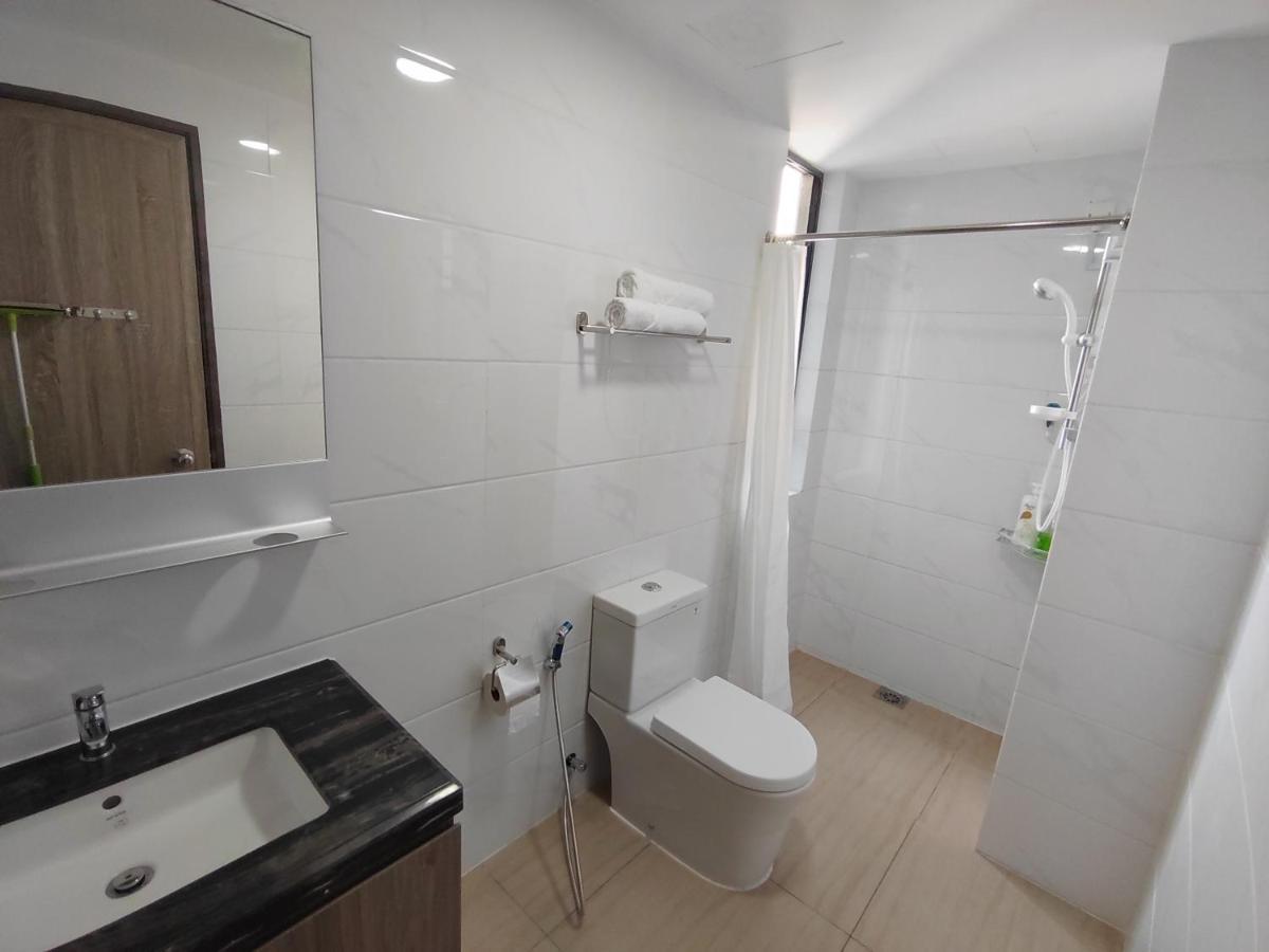 Central Park Homestay Johor Bahru Exterior foto